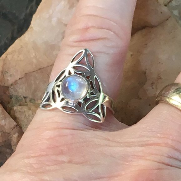 Jewelry - MOONSTONE geometric solid sterling silver ring 6 NWT